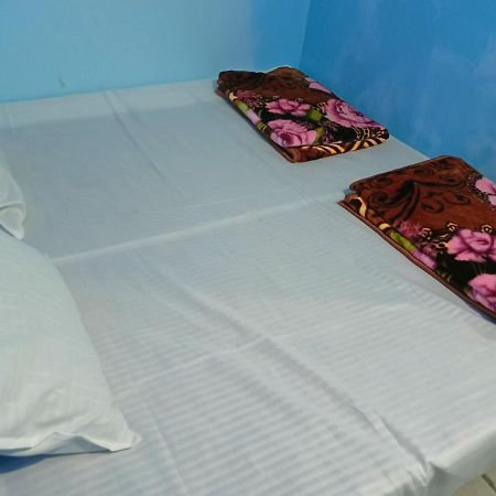 Baba Guest House 乌贾因 外观 照片