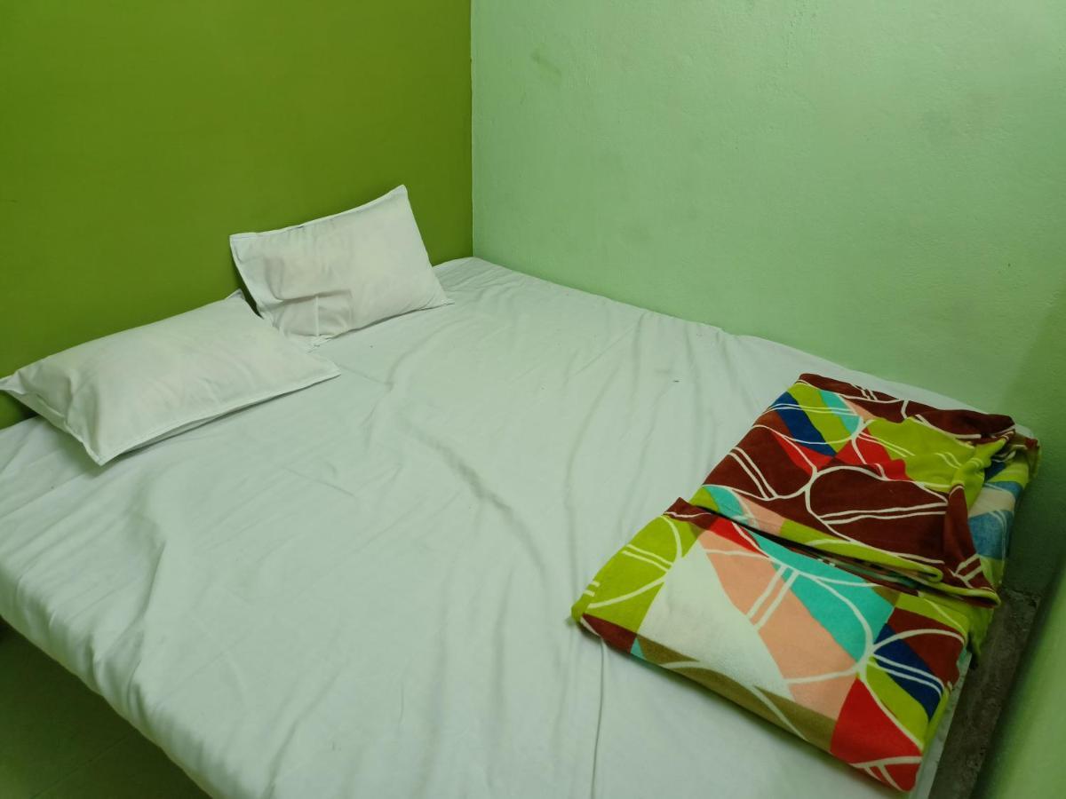 Baba Guest House 乌贾因 外观 照片
